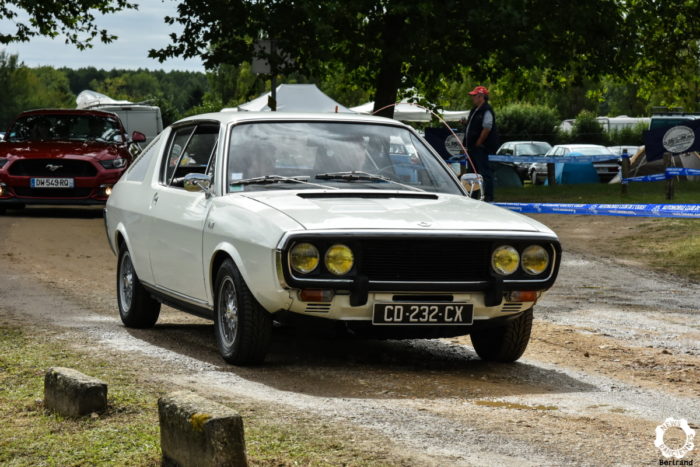 Renault 17