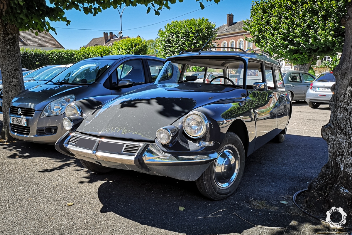 Vue dans la rue, une superbe Citroën ID Break