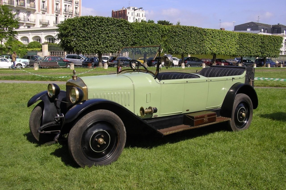 Les Voitures Anciennes de nos lecteurs, la De Dion Bouton de Bertrand