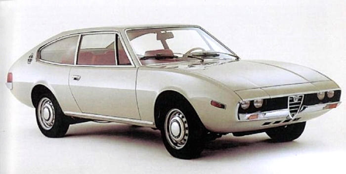 Alfa Romeo 1750 GT- Alfa Romeo GTV
