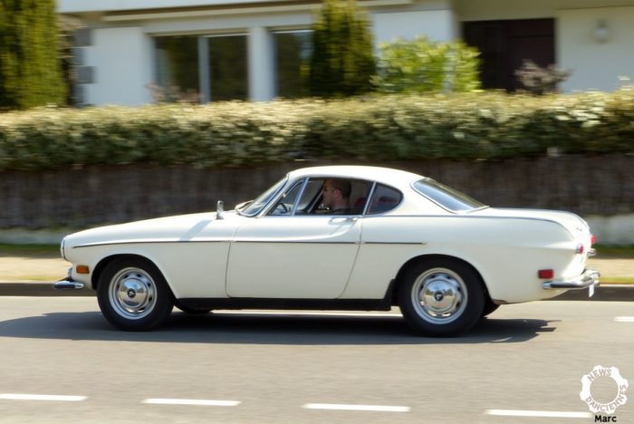 Volvo P1800-