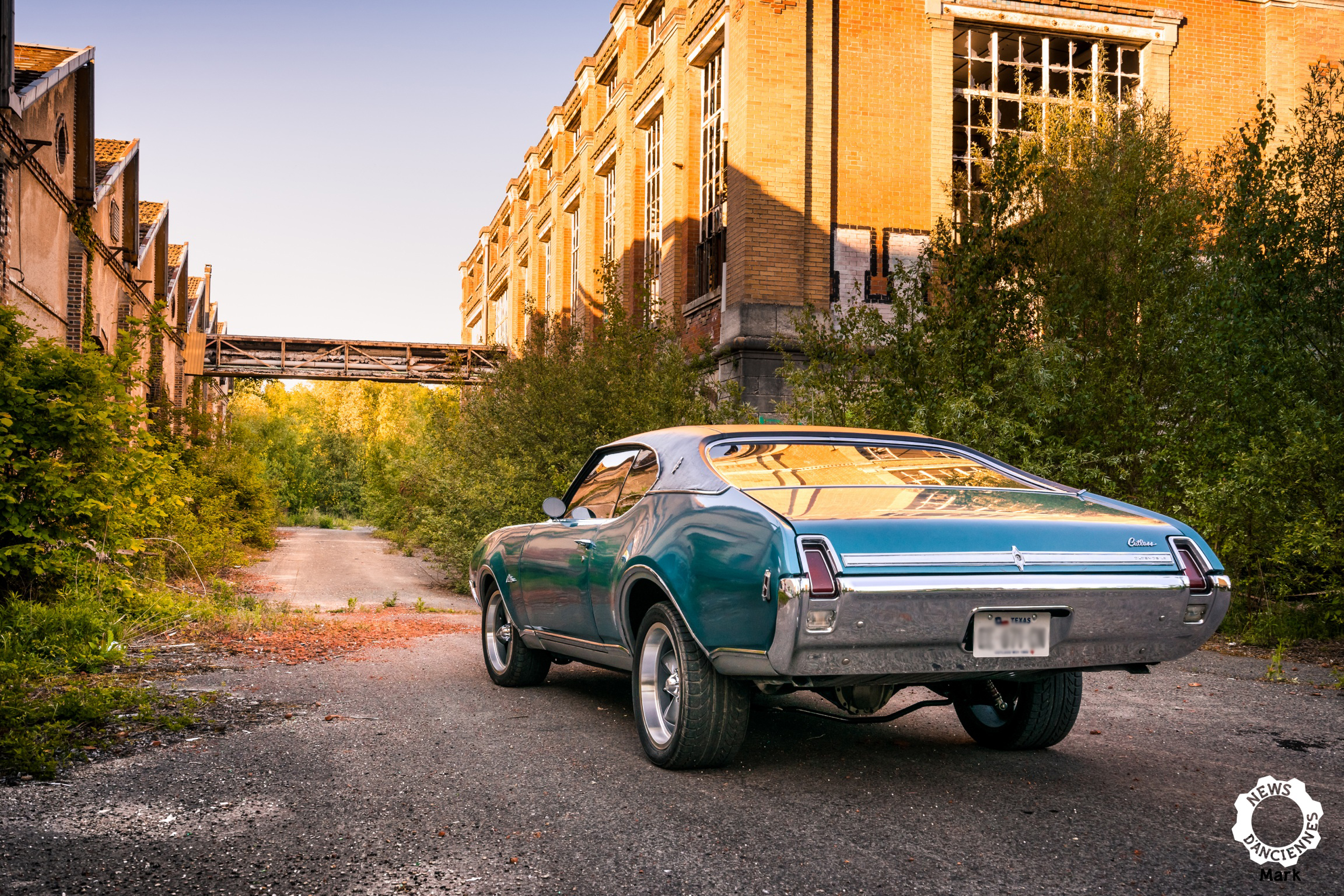 Conformité d&rsquo;une Voiture Ancienne : que peut-on faire légalement ?