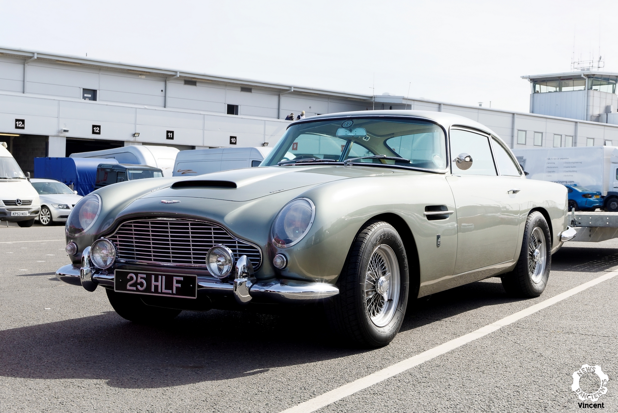 Aston Martin DB5, une légende écrite en deux ans !