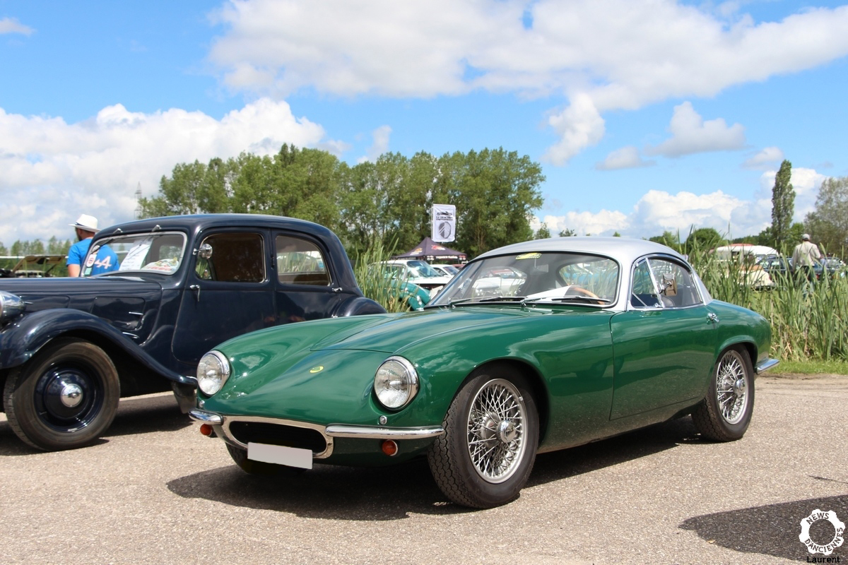 Lotus Elite Type 14, les grandes premières