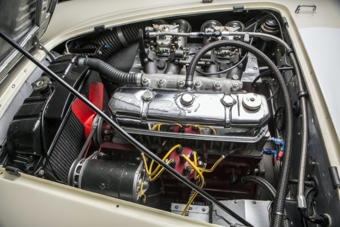 Austin Healey 100S 2- Austin-Healey 100