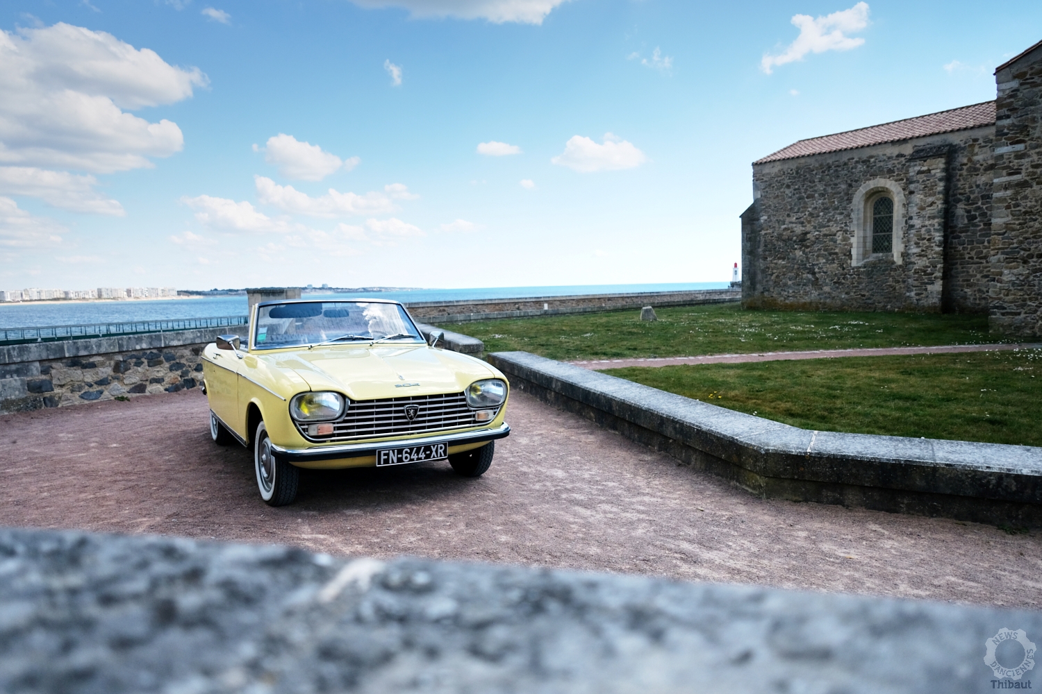 Essai d&rsquo;une Peugeot 204 cabriolet : bienvenue en &rsquo;68 !