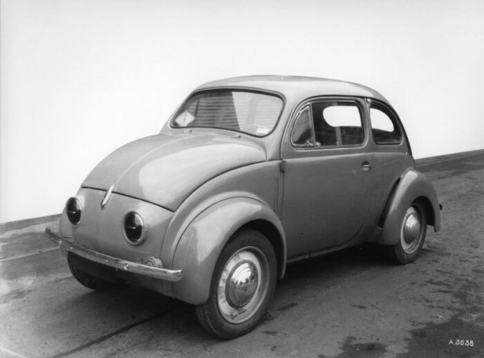 Prototype Renault 4CV- Renault 4CV