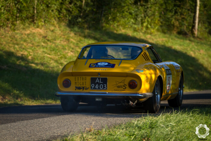 052 Ferrari 10 66-