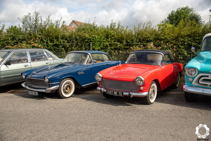 Simca Aronde Oceane et Plein Ciel-