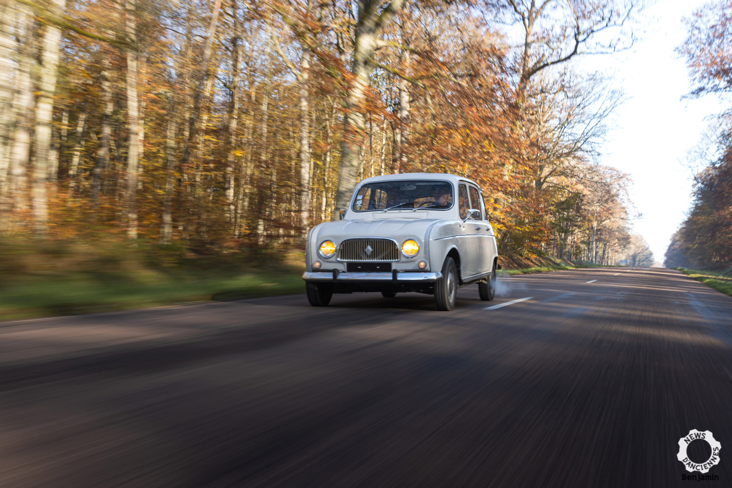 Renault 4L, au volant d&rsquo;une légende intemporelle