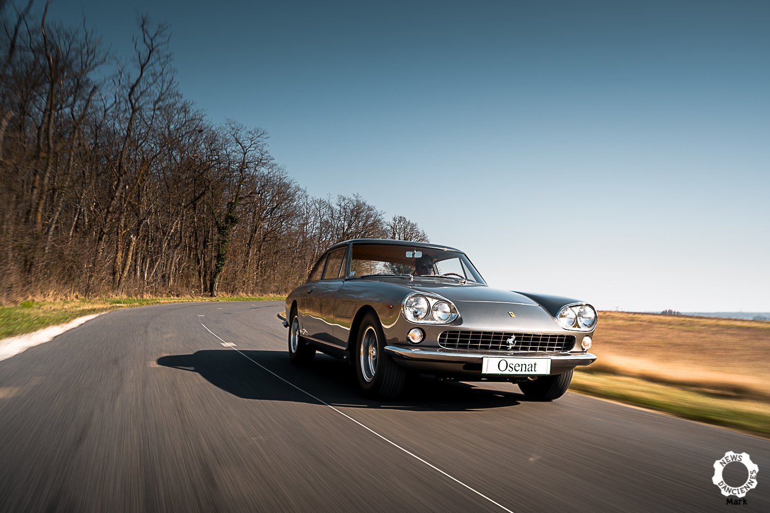 Ferrari 330 GT 2+2, au volant d&rsquo;une fusée 1ere classe
