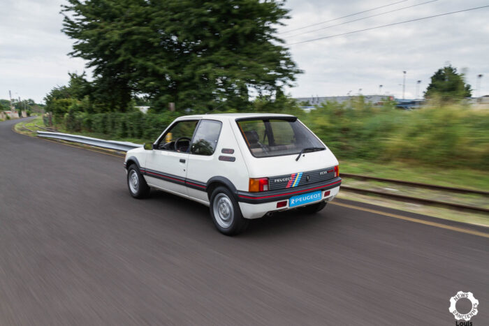 Peugeot 205 GTI par Louis 8- Peugeot 205 GTI 1.9