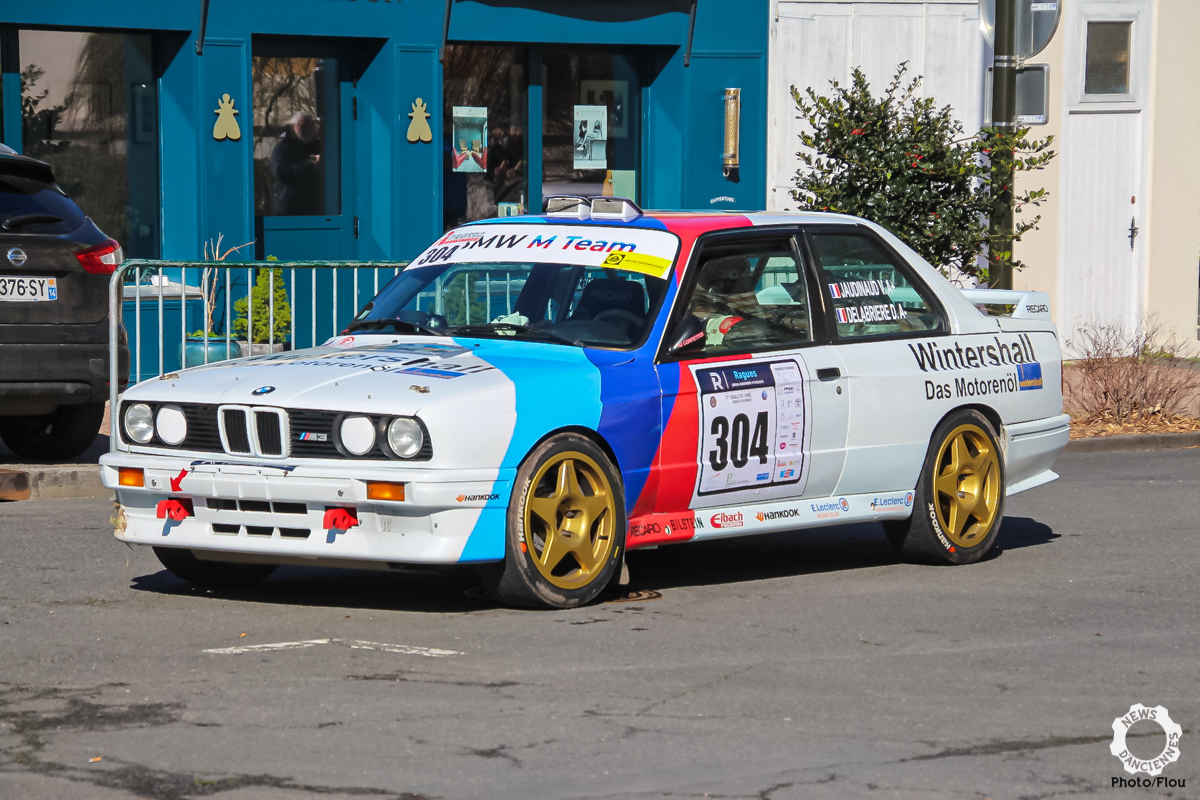 Un tour au départ du Rallye VHC de la Côte Fleurie
