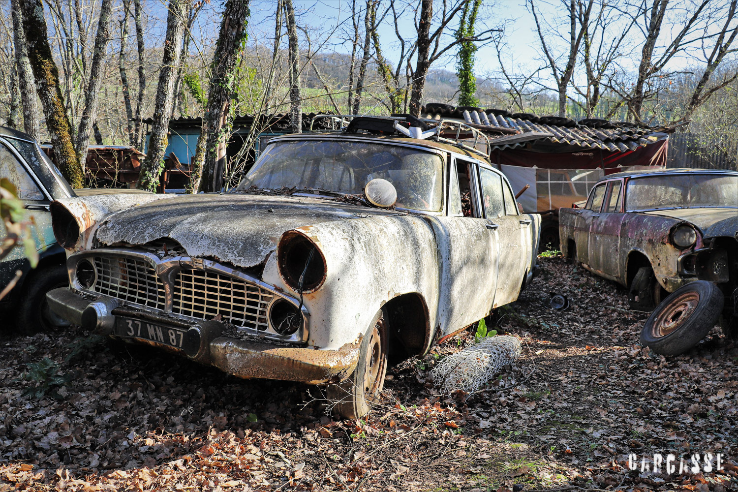 [Nos Anciennes Abandonnées] les Simca se cachent…