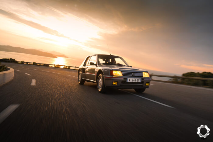Peugeot 205 T16 par Mark pour News dAnciennes 18-