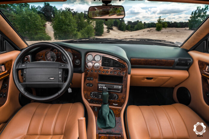 Aston Martin V8 volante 03921- Aston Martin V8 Volante