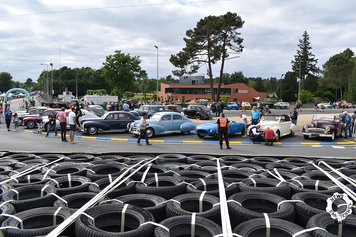 Au Virage de Mulsanne 2022 en Apéro des 24 heures avec des Darl’Mat en amuse-bouche
