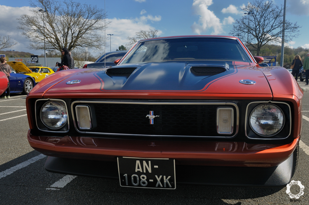 Les belles Américaines au Mensuel du Family Motors Club