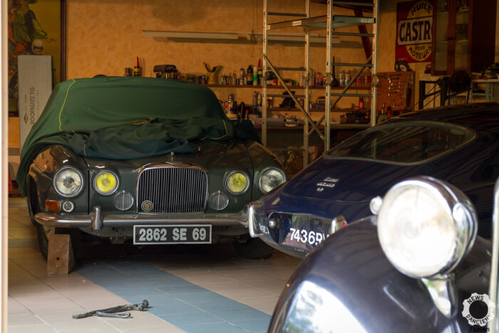 Jaguar 9-