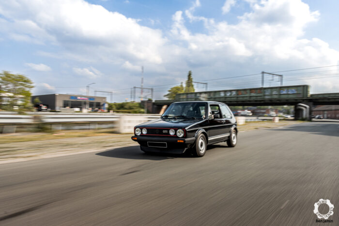 Volkswagen Golf GTI Lisere par News dAnciennes-