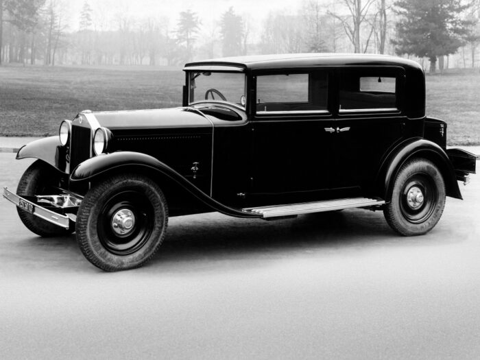 Lanciar Artena par Bertone 1932- Bertone