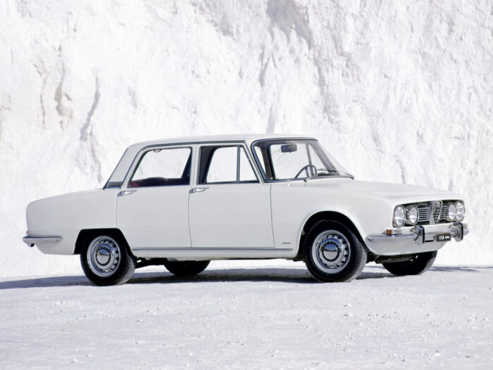 Alfa Romeo 1750 Berlina- Bertone