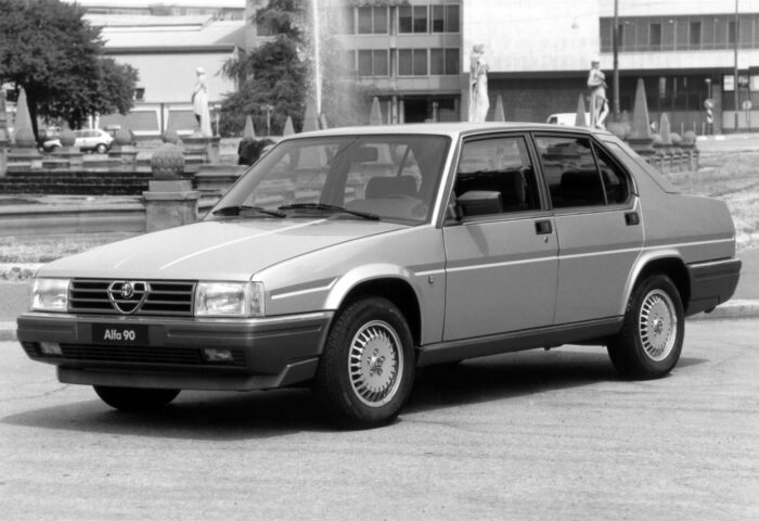 Alfa Romeo 90- Bertone