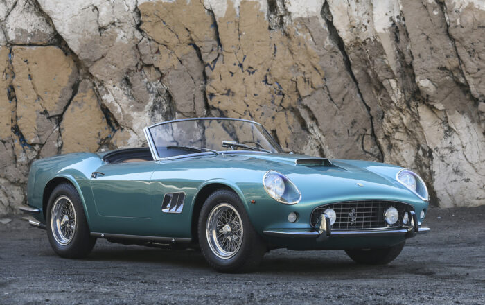 1961 Ferrari 250 GT SWB CA Spider 8 so5pgq-