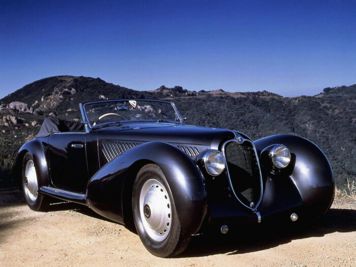 Alfa Romeo 8C 2900B Corto Spider 1937 par Pinin Farina- Pinin Farina