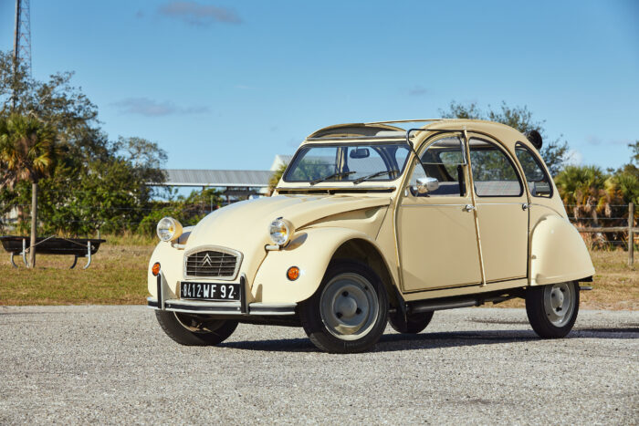 Bonhams The Amelia Island Auction Citroen 2CV-