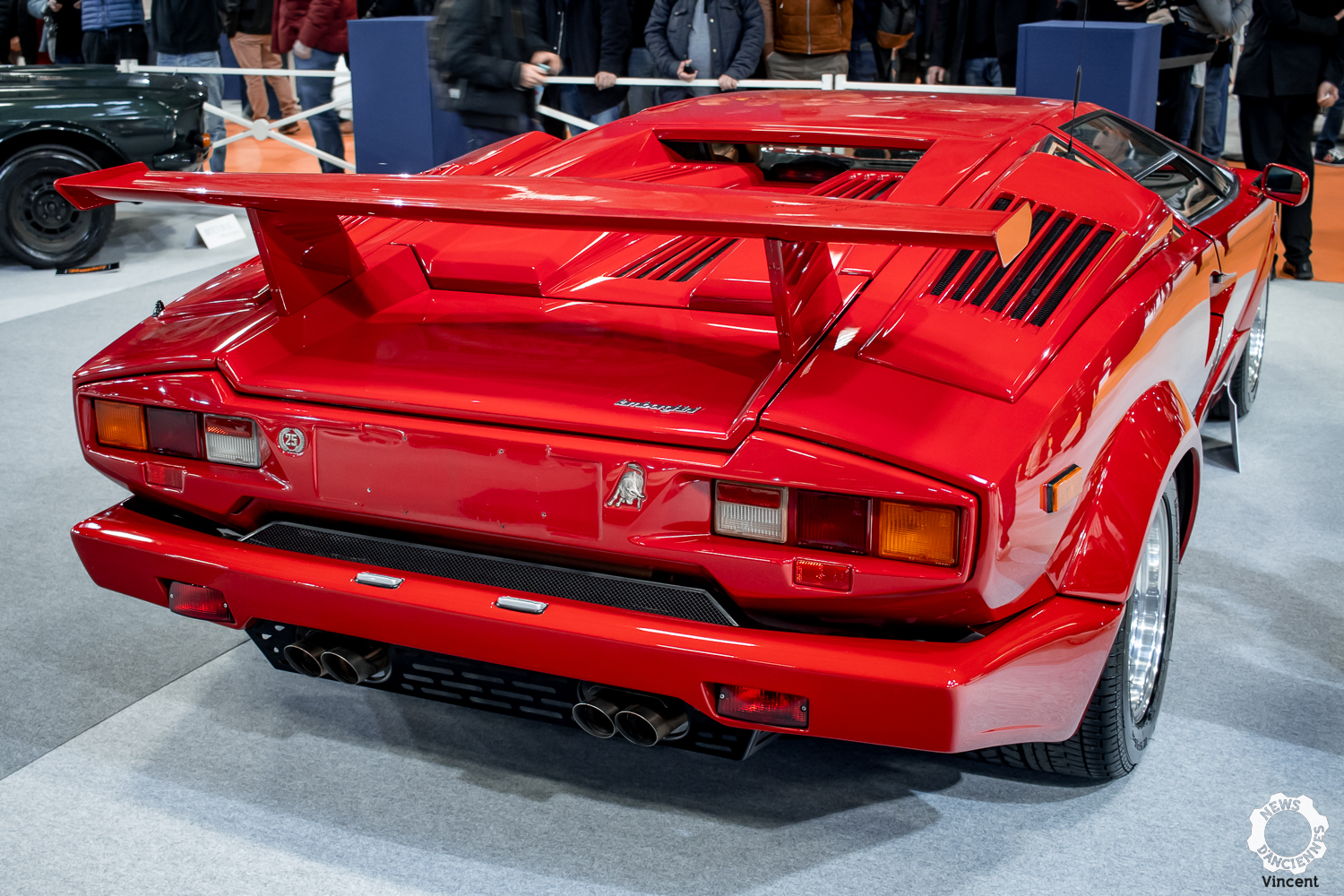 L&rsquo;aileron de la Lamborghini Countach, que de la gueule !