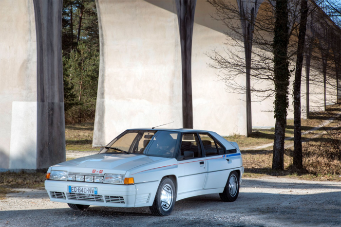 Vente Osenat du 27 Mars Citroen BX 4 TC-