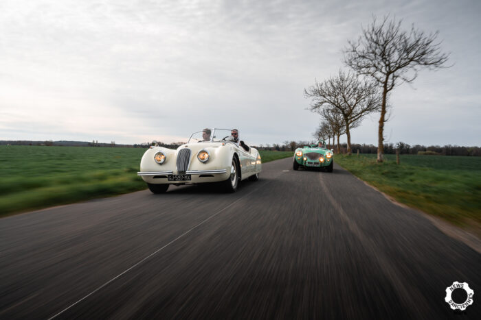 Jaguar XK120 par Mark pour News dAnciennes 6- Jaguar XK120