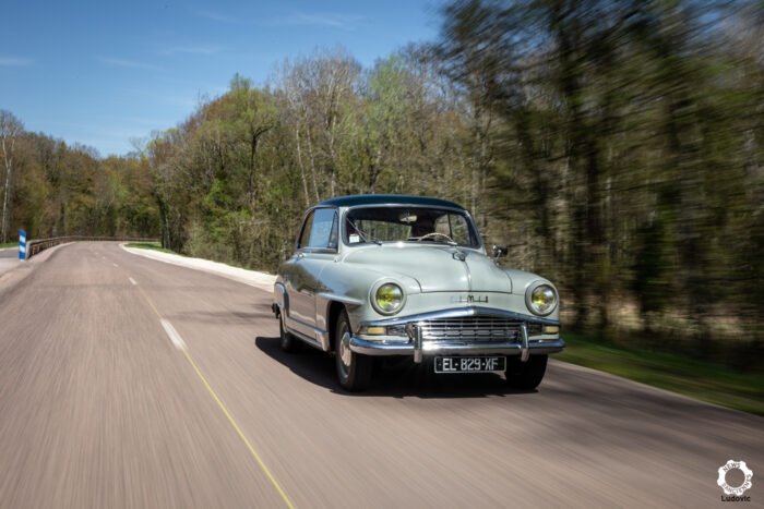 Simca Aronde Grand Large par Ludovic pour News dAnciennes 1- Simca Aronde Grand Large