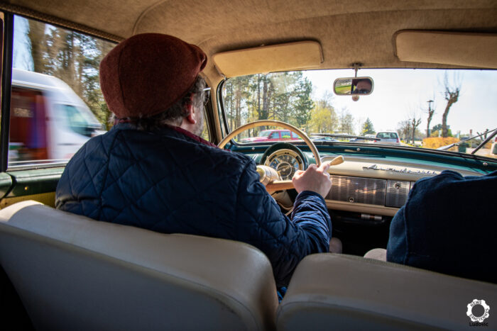 Simca Aronde Grand Large par Ludovic pour News dAnciennes 34- Simca Aronde Grand Large