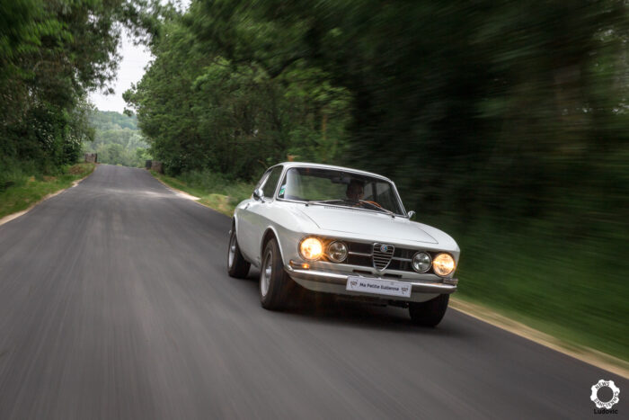 Alfa Romeo 1750 GT Veloce par Ludovic pour News dAnciennes 1- Coupé Bertone