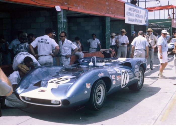 La Lola T70 du Mecom racing aux 12h de Sebring 1965