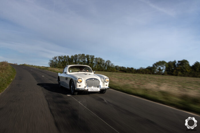 Talbot-Lago T14 Simca sur la route