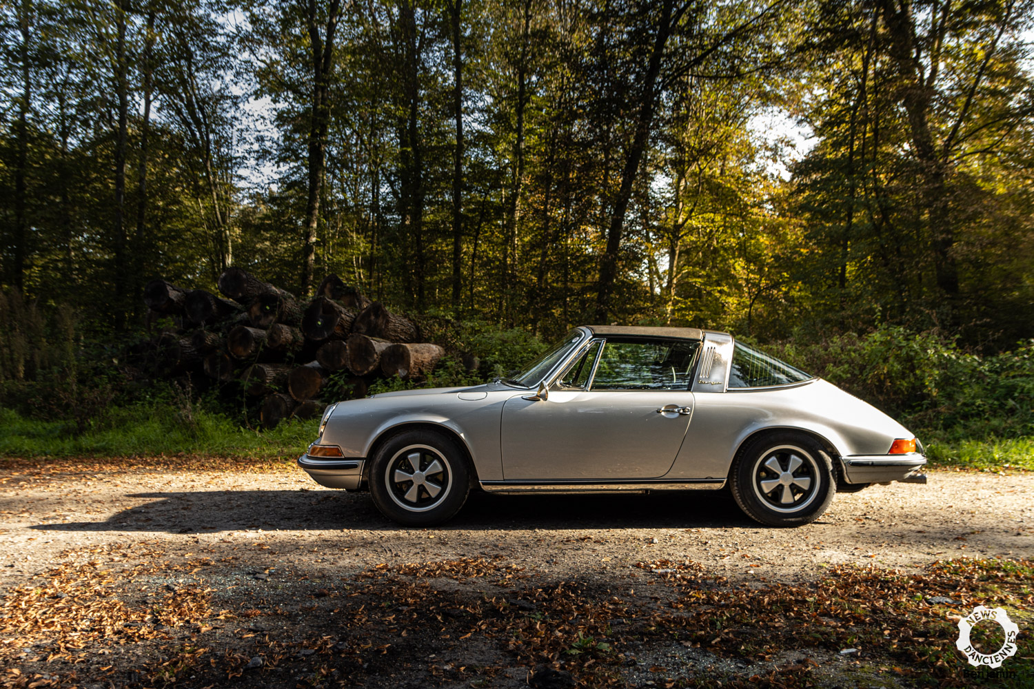 Porsche 911 2.0S par News dAnciennes 10- Porsche 911 2.0 S Targa