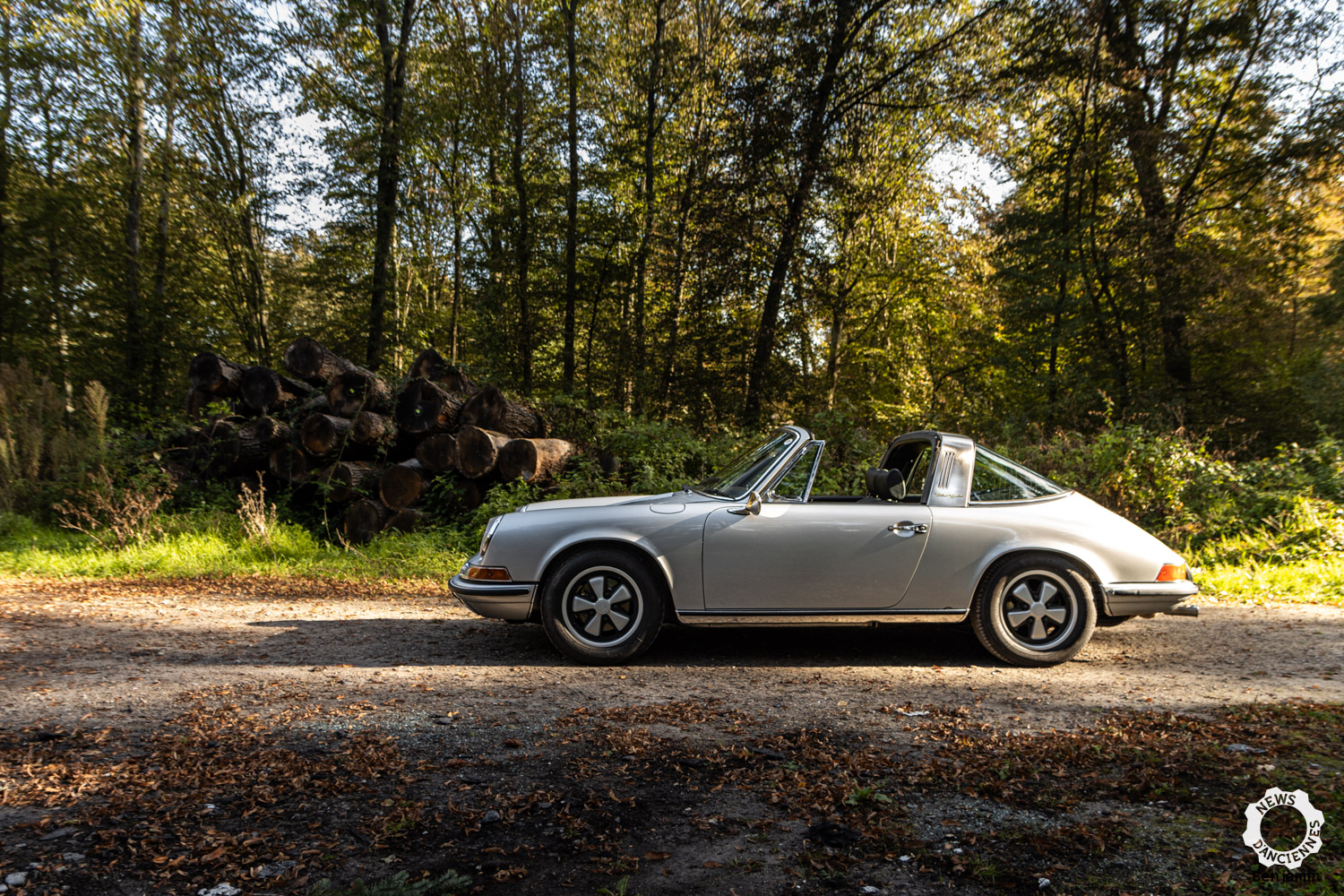 Porsche 911 2.0S par News dAnciennes 31- Porsche 911 2.0 S Targa
