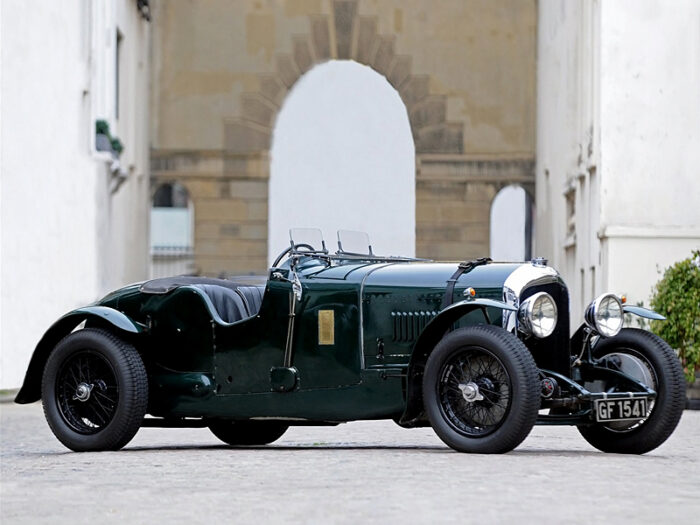 Bentley 4 ½ Litre Chassis Court de 1930 par Corsica- Corsica