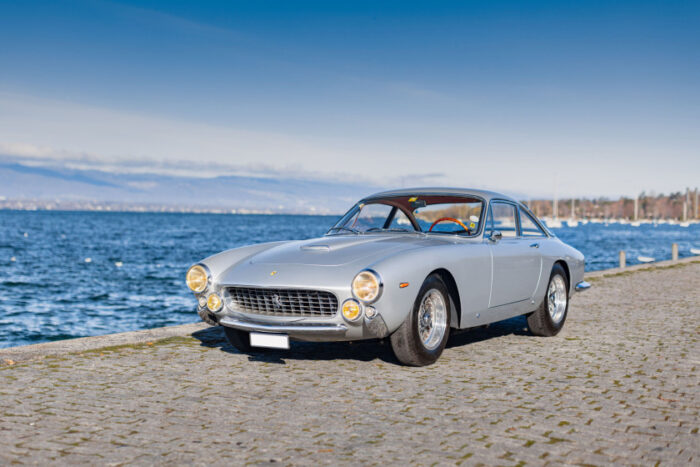 vente Artcurial a Retromobile 2024 Ferrari 250 GT Lusso- Artcurial à Rétromobile 2024