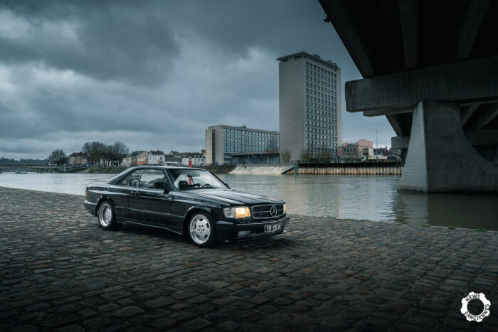 Mercedes 560 SEC Wide Body par Mark pour News dAnciennes 1-