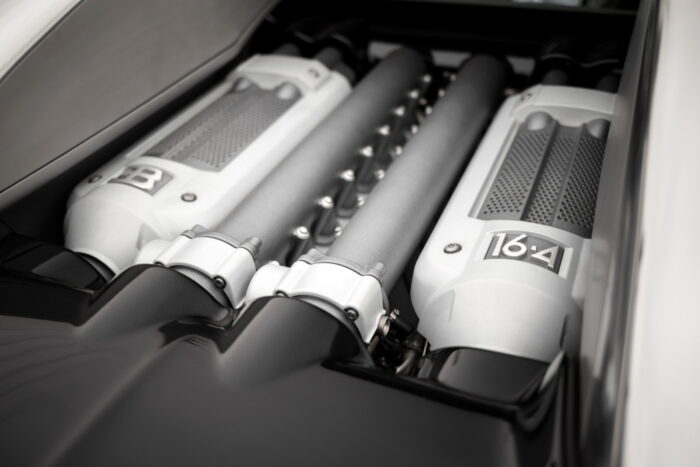 bugatti veyron 12- Moteur V16