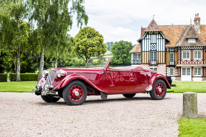 Citroen Traction 15 Six Cabriolet 2-