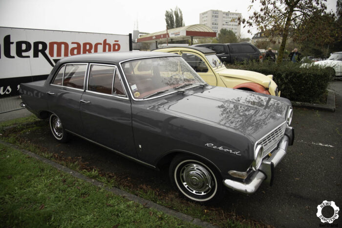 Opel Rekord à la Bourse de l'Aigle 2024