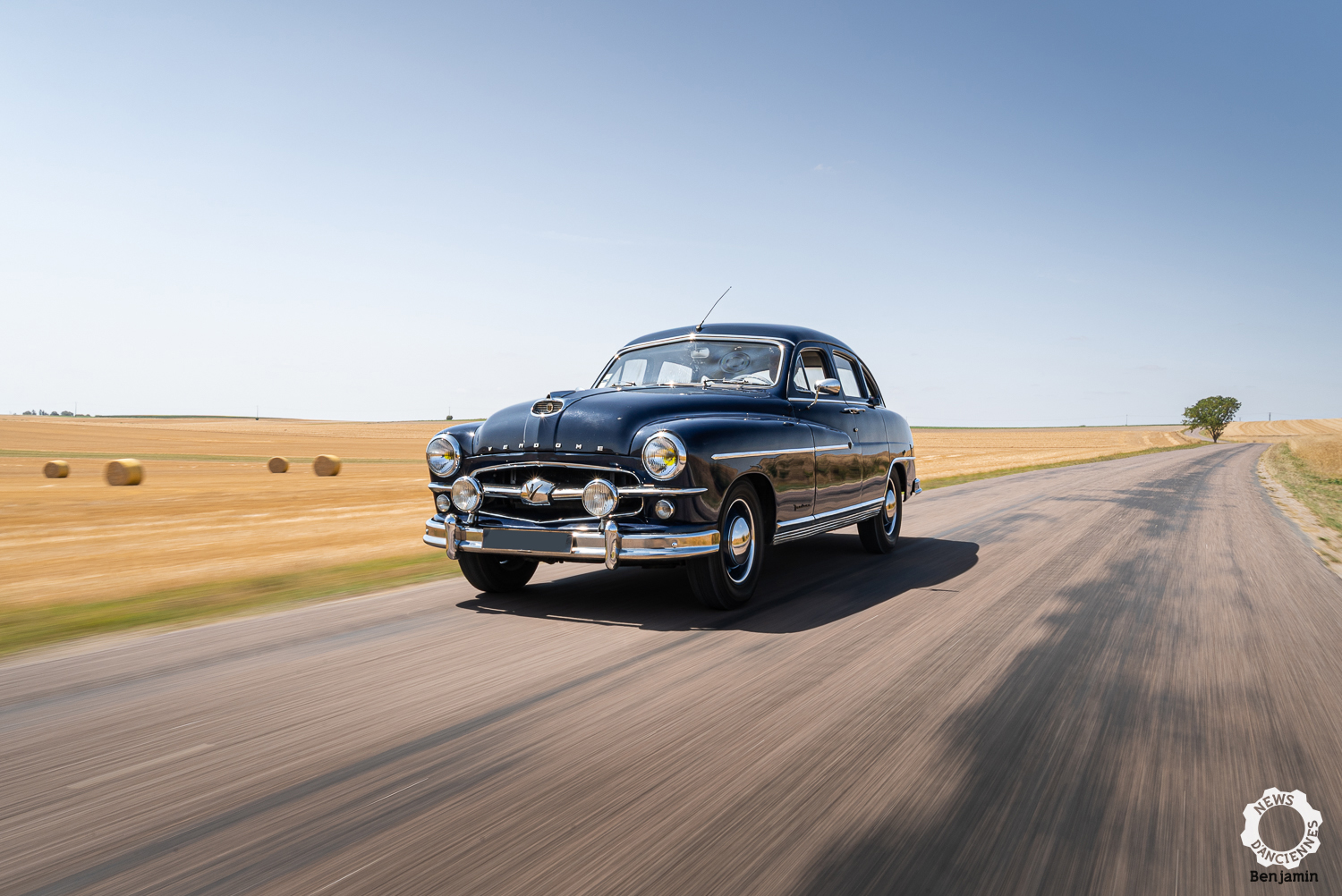 Essai d&rsquo;une Ford Vendôme, une rareté « française » au V8 américain